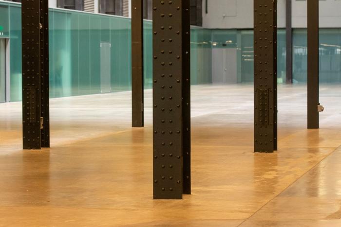 Industrial gloss floor